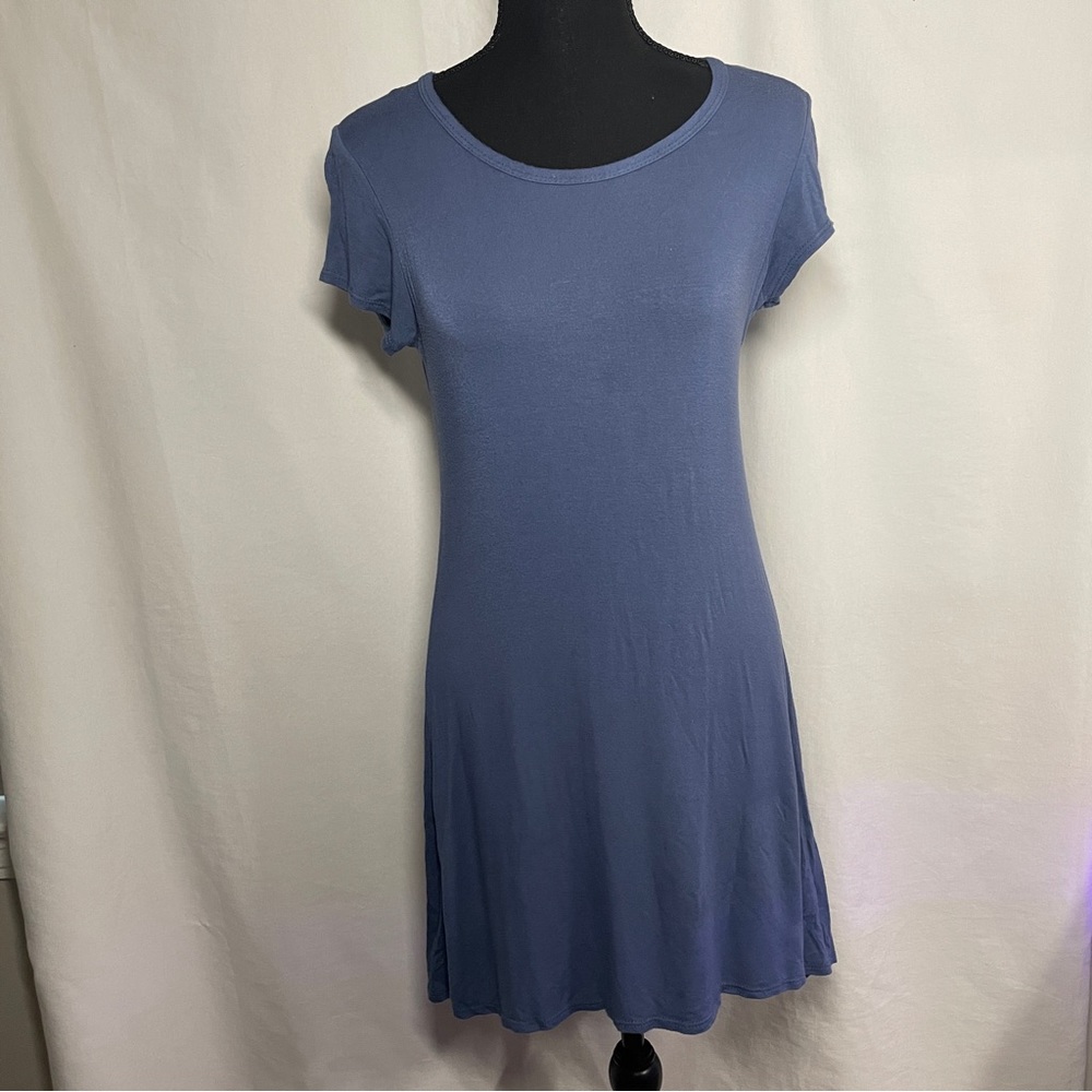 OLIVIA RAE medium blue t-shirt dress